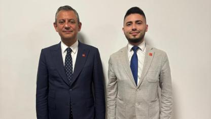 Özel’in Yeniden Seçilmesi Parti İçindeki İstikrar Gösteriyor