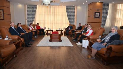 Rektör Prof. Dr. Veysel Eren Yabancı Konukları Ağırladı