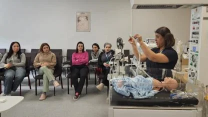 Sağlık Personeline “Bebek Transporter” Uygulamalı Anlatıldı