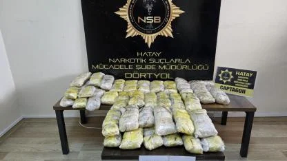 Tır’da 220.000 Adet Captagon Ele Geçirildi