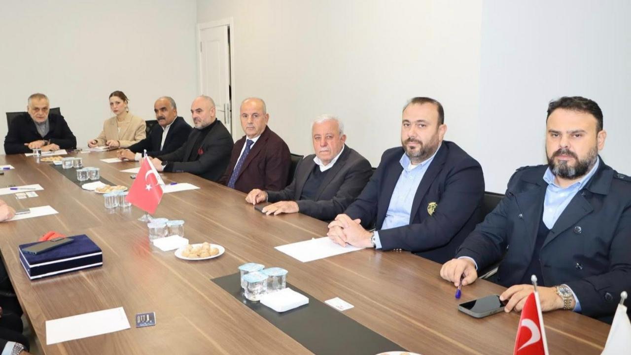 TÜRK-İRAN TİCARETİNDE YENİ İŞ BİRLİĞİ VURGUSU