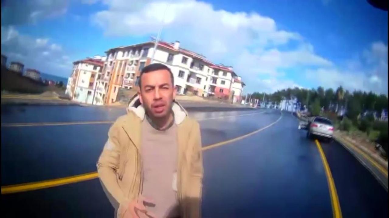 Yardıma Koşan Sürücü Yürekleri Isıttı