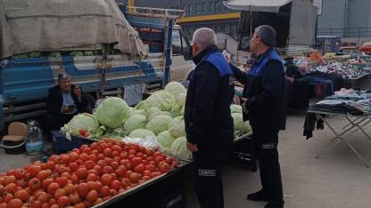 Zabıta Ekipleri Sağlıklı Gıdaya Ulaşım İçin Sahada