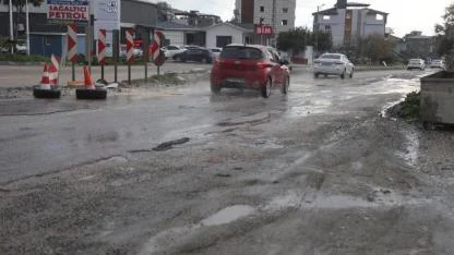 6 Aracın Lastikleri Zarar Gördü