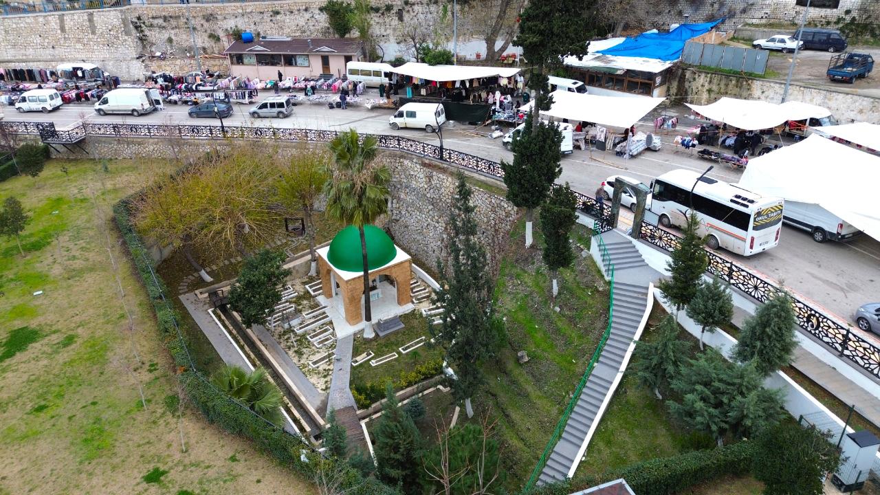 Belen ilçesindeki Gazi Abdurrahman Paşa Türbesi yeniden ihya ediliyor