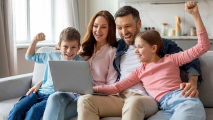 ÇOCUKLARINIZI DİJİTALDE  KORUMASIZ BIRAKMAYIN