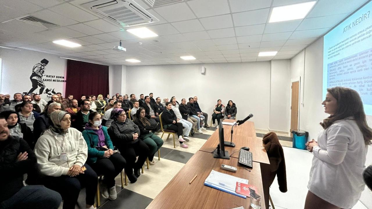 Defne Devlet Hastanesi’nde Hijyen Eğitimi