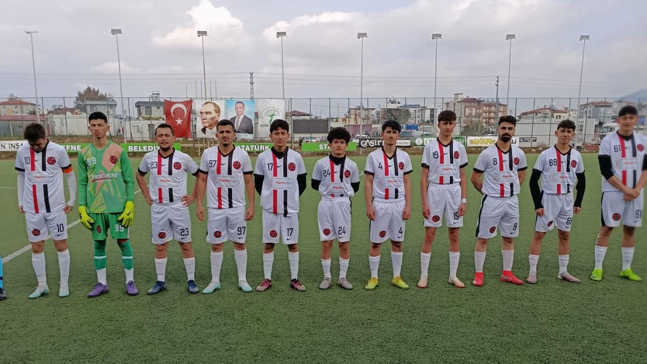 Defne’de Gol Düellosu: Kazanan Çıkmadı!