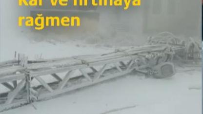 Ekipler Zorlu Kış Şartlarına Aldırmadan Sahada