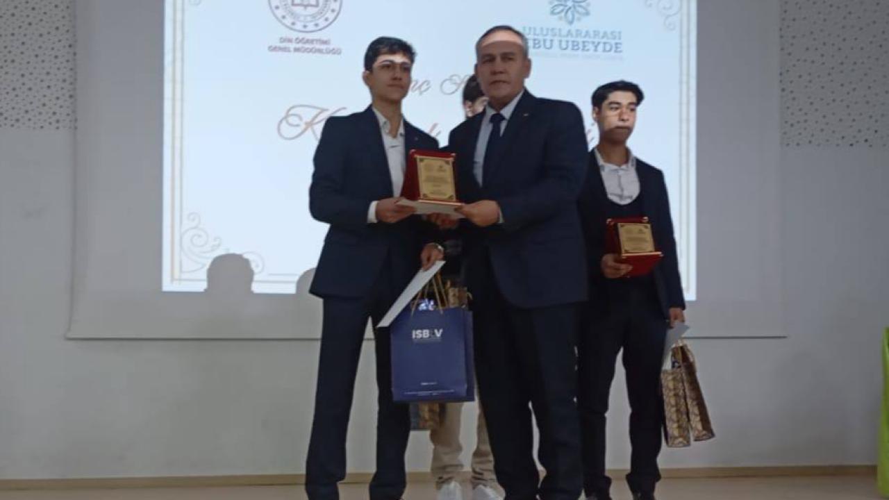 Genç Sada Yarışmasında Abdullah Okuyucu 1. Oldu