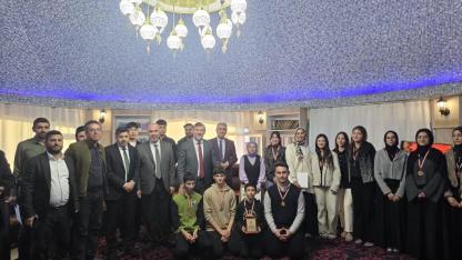 Gençler Hadisleri Sinema Diliyle Anlattı