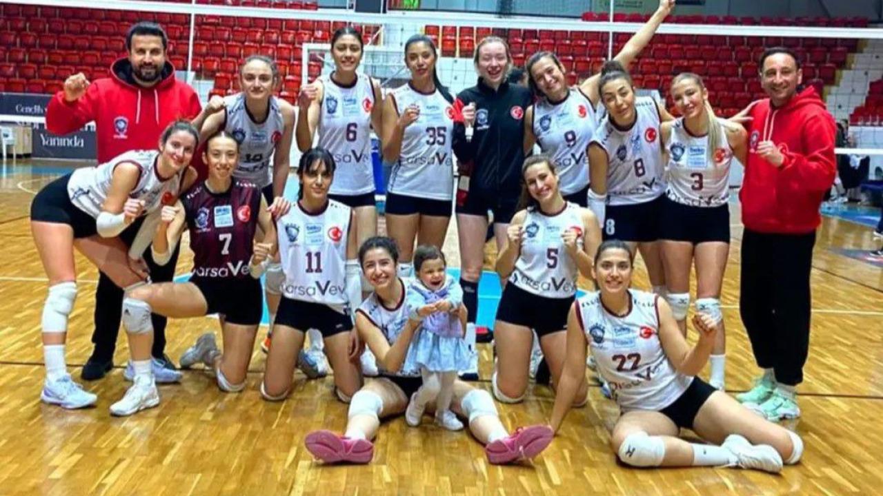 Hatay Voleybol, 1. Lig Yolunda Durdurulamıyor