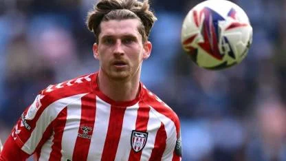 HATAYLI FUTBOLCUNUN ZOR SEÇİMİ