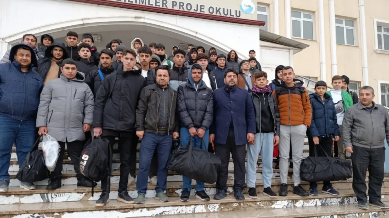 Hataylı Gençler İlim, Kardeşlik ve Muhabbet İkliminde Buluşuyor