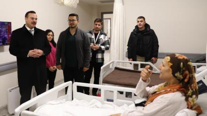 Kaymakam Şahin, Yeni Yılı Hastanede Karşıladı