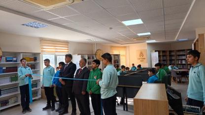 Öğrenciler Kitaplarla Buluştu