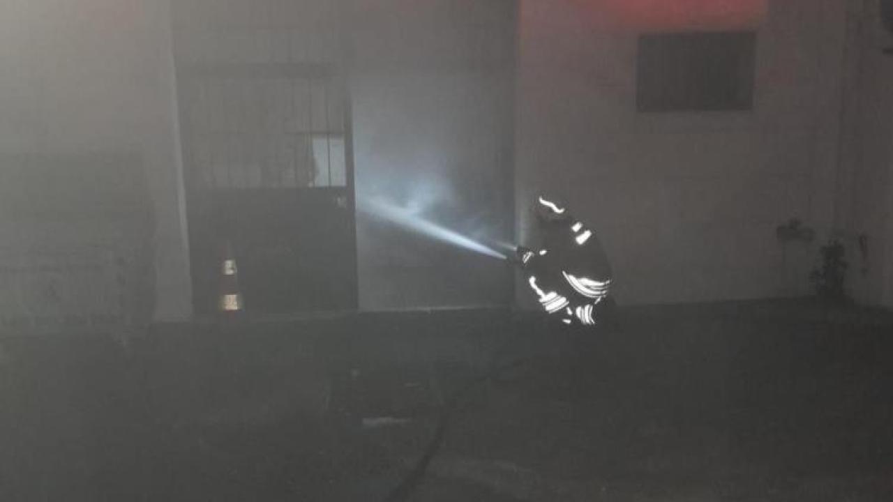 Okuldaki Yangın Büyümeden Söndürüldü