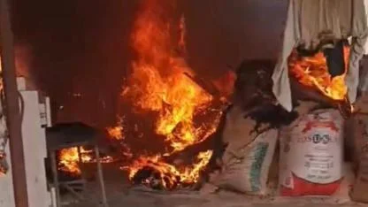 Reyhanlı’da Çatı Katı Yangını Korkuttu