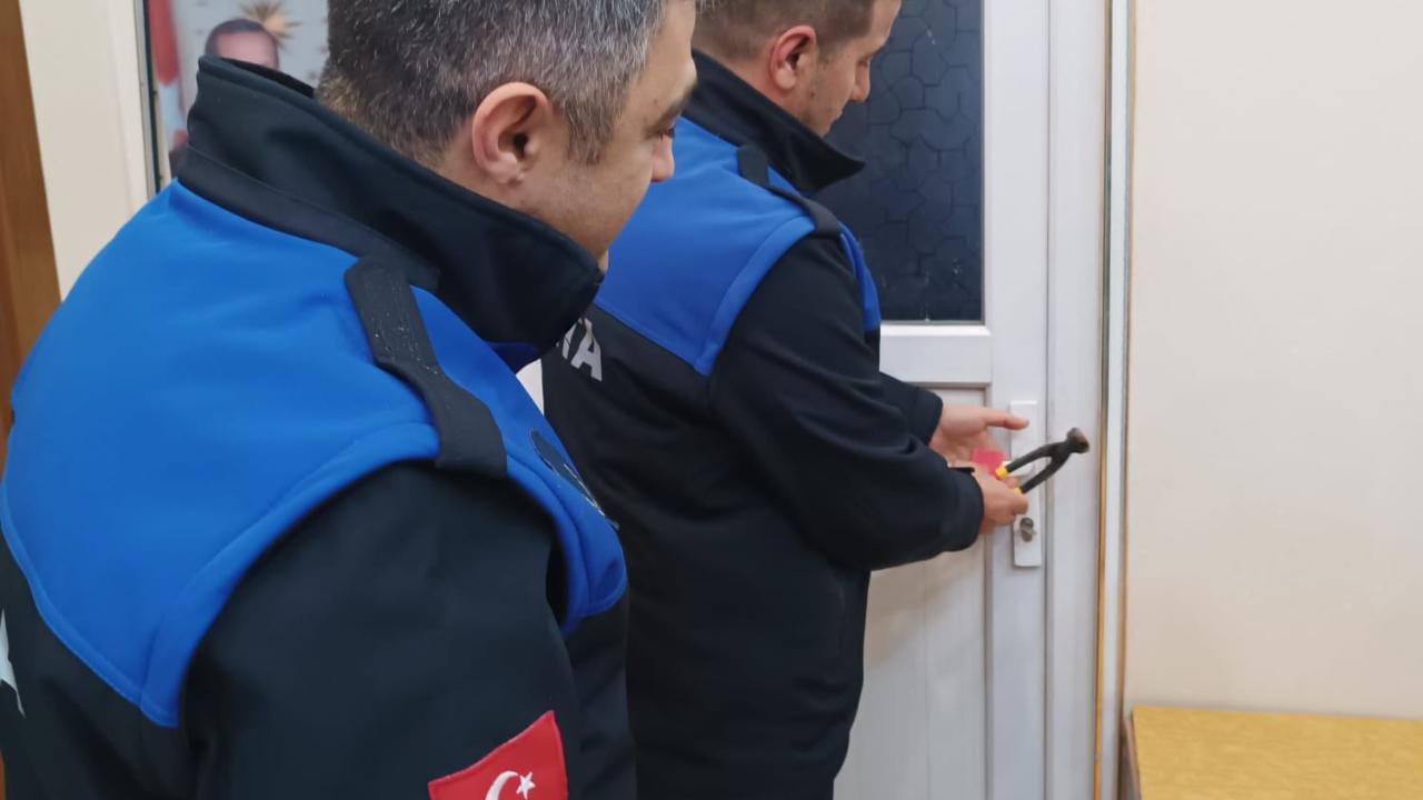 Ruhsatsız İşyerlerine Geçit Yok