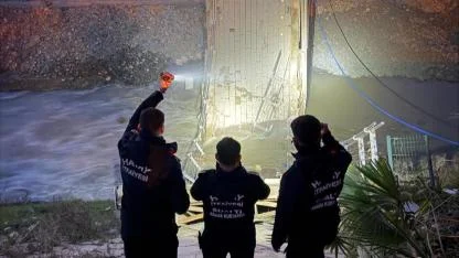 Sevgi Parkı’ndaki Yıkılan Köprü Kontrol Altında