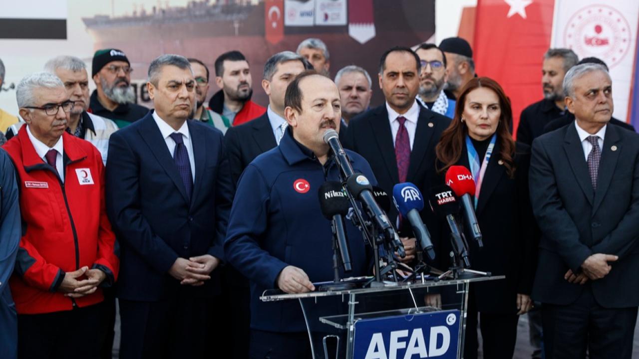 Sudan'a insani yardım ulaştıracak "6. İyilik Gemisi" Mersin'den uğurlandı