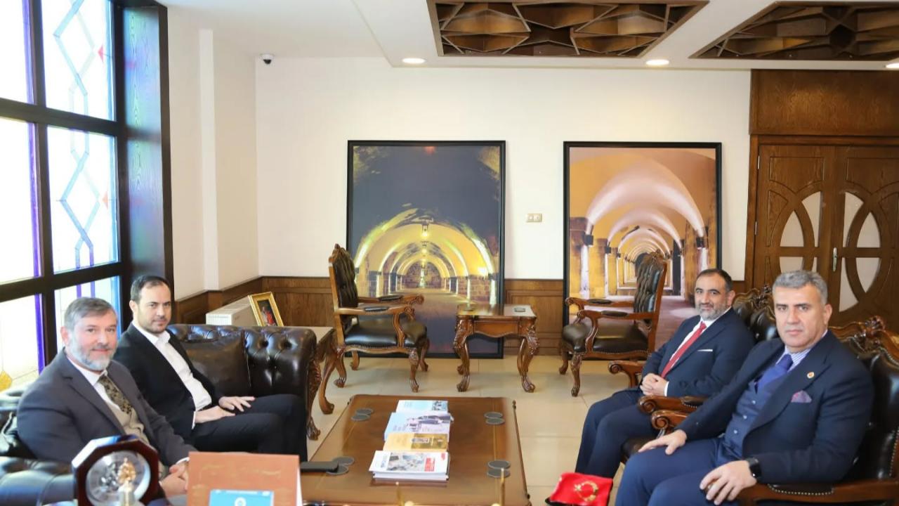 TOPÇU’DAN BAŞKAN ALTAN’A ZİYARET