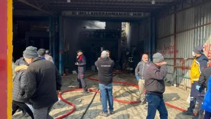 Yangının Görüntüleri İçin Kıyasıya Yarıştılar