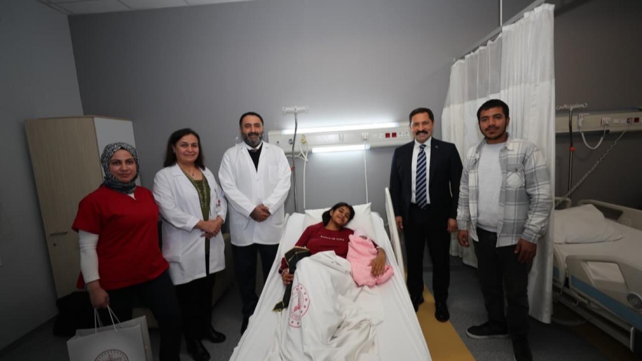 Yeniden Ayağa Kalkan Şehirde Bir Bebek, Bin Umut